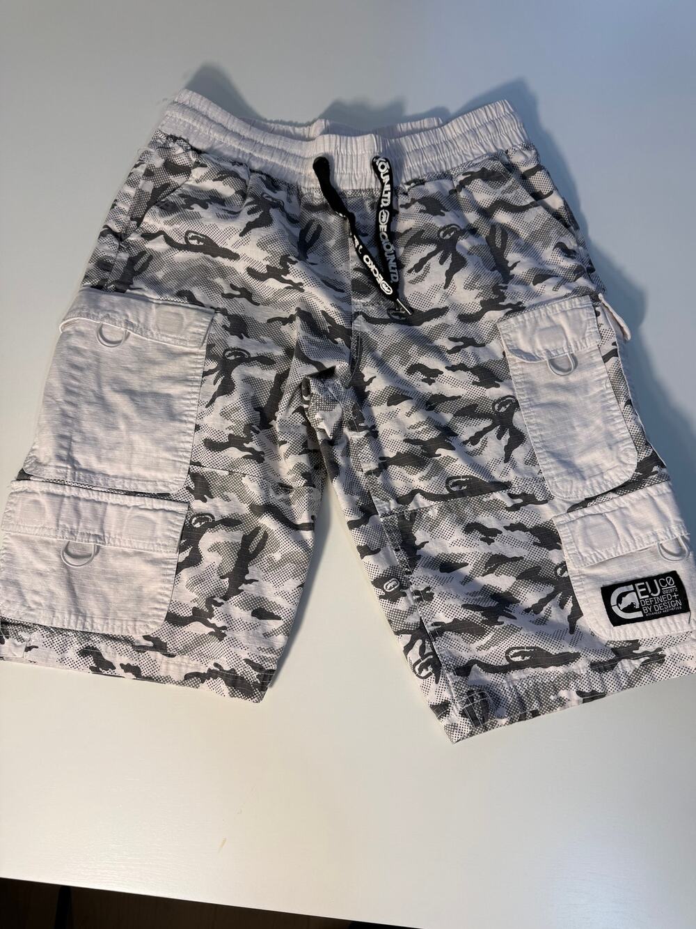 Ecko Untld Mens Gray Camo Cargo Shorts Baggy Y2K Streetwear Utility Hip Hop M
